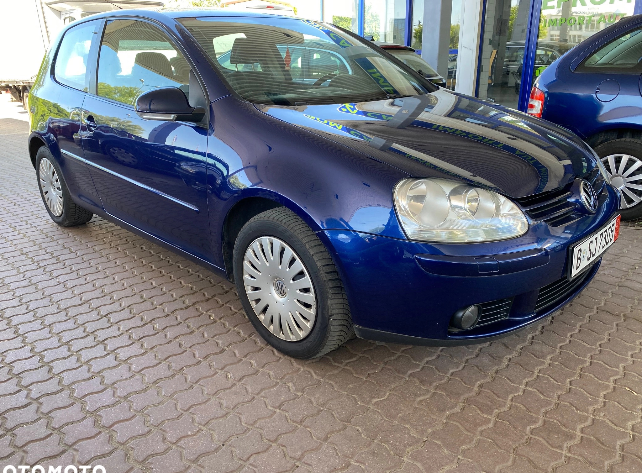 Volkswagen Golf cena 11999 przebieg: 215000, rok produkcji 2007 z Kłodawa małe 562